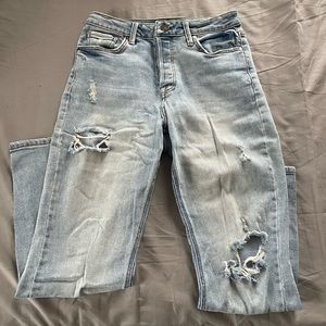 Forever 21 cropped jeans 27”